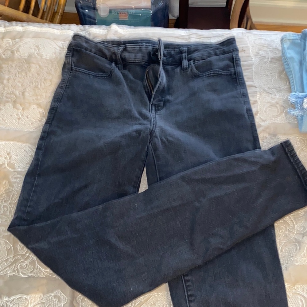 Black skinny jeans